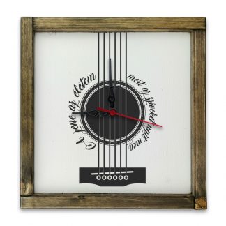 A zene az életem, gitár - Fehér deszkatábla óra, tölgy kerettel