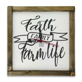 Faith, family, and farmlife - Fehér deszkatábla óra, tölgy kerettel