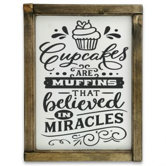 Cupcakes are muffins - Fehér táblakép tölgy kerettel