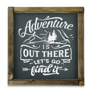Adventure is out here  - Fekete krétatábla tölgy kerettel